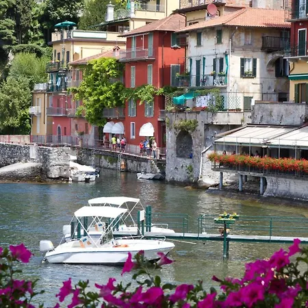 Garibaldi View Apartment