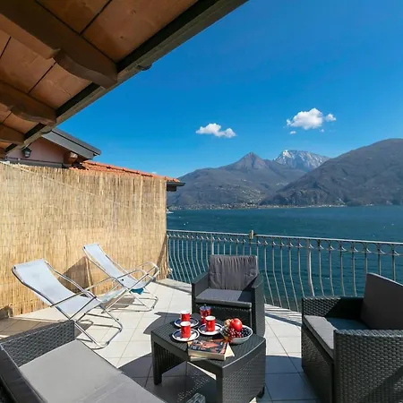 Apartment Garibaldi View