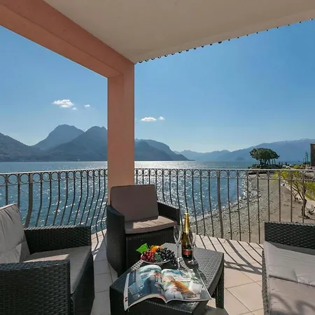 Garibaldi View Apartment